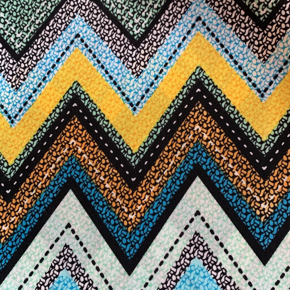 Chevron Infinity Scarf - Picture 11 of 16